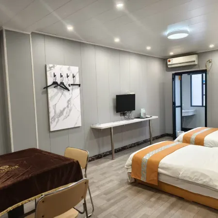 Ziqiu Hotel