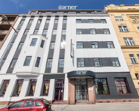 การ์เนอร์ โรงแรม เวียนนา บาย ไอเอชจี โรงแรมในเวียนนา