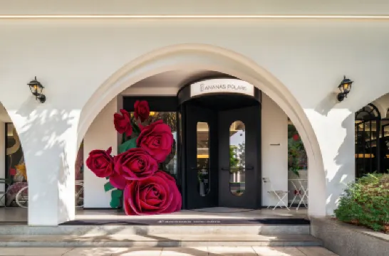 Ananas Polaris Hotel (Tongde Kunming Plaza Beichen Fortune Centre) Hotel berhampiran World Horti-Expo Garden