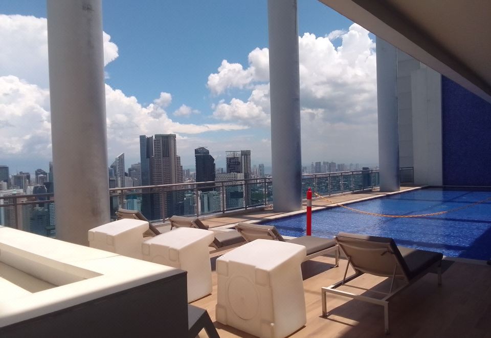 Aveline Suites