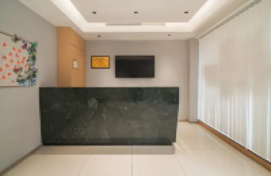 Yinghe Light Luxury Smart Homestay (Hengdian World Studios Store)