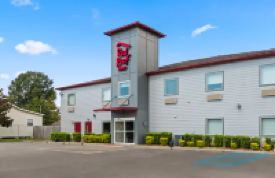 紅屋頂酒店-巴吞魯日