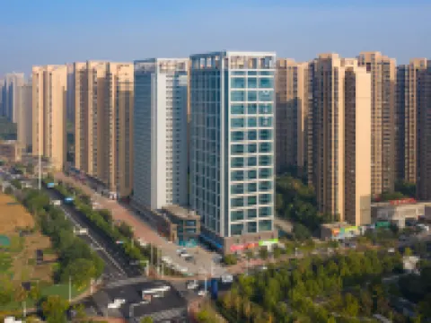 Atour Hotel International Expo Center Sixin Wuhan Hotels near Wuhan Qingchuan Junior High School (Yingcai Campus)