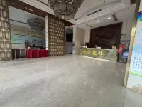 Lixin Apartment