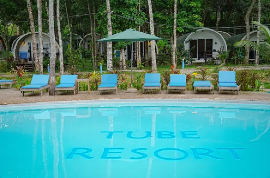 Tube Resort by EHM