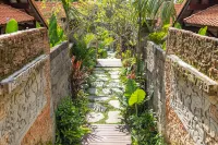 Nadisa Villas by GenuineHost Hotels near Kedewatan
