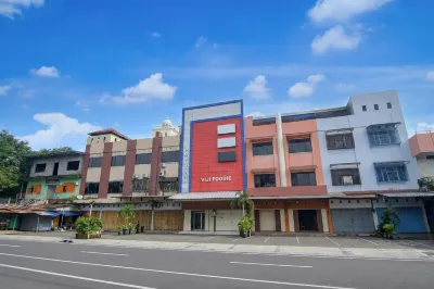 Hotel O near Pantai Losari formerly Point Inn Hotels in Makassar