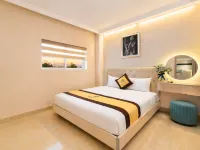 Golden Star Hotel Hotels near British Consulate General