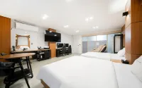 Yeosu Hotel the Classic