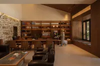 Hundred-mile Azalea ·Jianglu Saga Villa