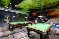 Blue Coast International Hotel (Guangzhou Baiyun Railway Station · Sanyuanli Metro Station) - Varme kilder