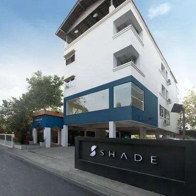 Shade House - Bitec Bangna Hotels near Udomsuk BTS Skytrain Station