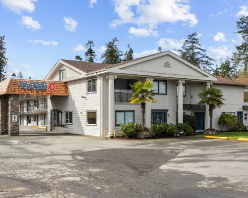 Motel 6 Saanichton, BC - Victoria Airport Hotels in Capital
