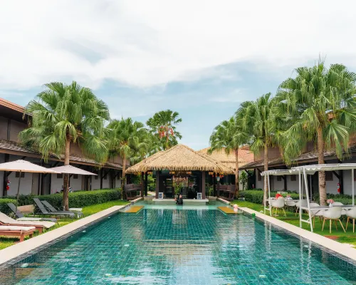 Malabar Pool Villa Phuket 랑 힐 주변 호텔