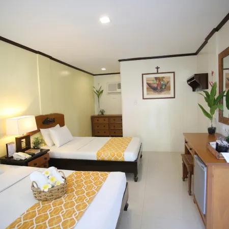 Puerto Del Sol Beach Resort and Hotel Club