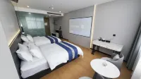Zhijie Hotel (Wangjiang County Cultural and Sports Center)