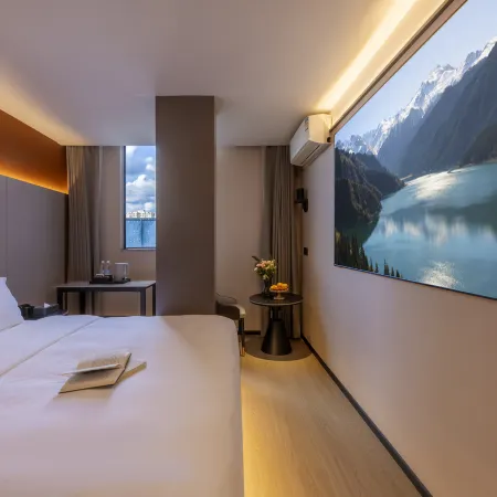 YUEGUI Yuegui Hotel (Tongren Dejiang Wuling Middle Road)