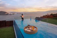 Dali  Hillside Sea View Resort