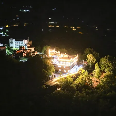 Danba Jiaju · Kaya · Tingshan Homestay (Jiaju  Village Branch)