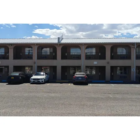 Albuquerque Inn Near Airport I 40