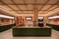 Orange Hotel (Zhoushan Dinghai Ancient City Diamond Building) - พร้อมอาหารเช้า