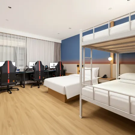 Guangsu Long E-Sports Hotel (Quanzhou Ancient City Food Street)