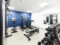 ثيسل لندن بارك لين Hotels near منزل أبسلي