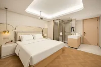 Ruoting Jingyue Hotel (Suzhou Shantang Street Scenic Area Shi Road Subway Station) Hotels in Shi Road/Shantang business district
