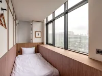 Another House Dongdaemun (Women Only) Hotele w: Seul
