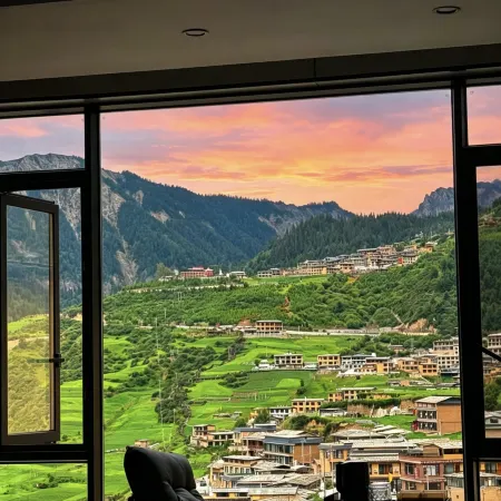 Zha Ga Na Zhuomala Light Luxury Homestay
