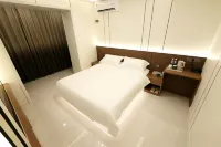 Jiayin Yue Ting Smart Hotel - parking