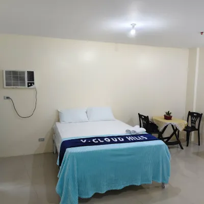 Vcloud Hills Boarding House Libertad Pasay โรงแรมใกล้คูเนตาแอสโตรโดม