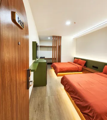Lees Hotel - 2 звезды