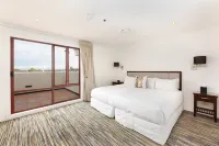 Fino Hotel & Suites - Pet friendly
