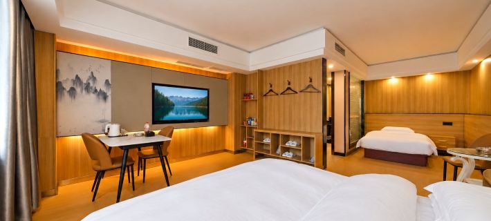 Jiuding Fashion Hotel (Sanmenxia Vocational and Technical College) Отели в г. Саньмэнься