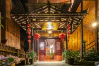Longji Longshang Inn|Retire Ridge Inn | Longji Terrace Seven Stars with Moon Observation Deck)