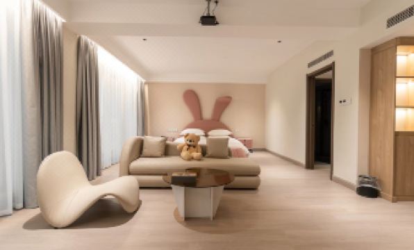 New Chang Ling Hotel