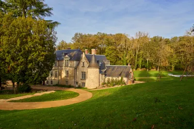 Domaine de la Commanderie de Ballan Hotels in Villandry