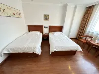 Runyang Jiayue Hotel (Dalian Jinzhou Railway Station) Hotels in Jinzhou Railway Station/ Dalian Sports Center Stadium/Xiangying Square