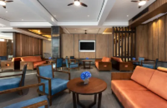 Daems  Hotel (Yiyang Jinshan Road)