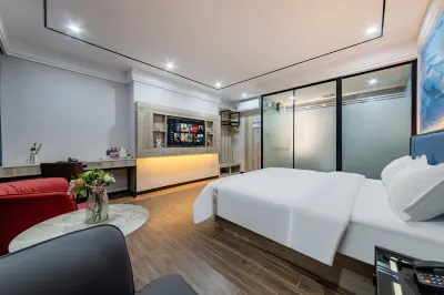 Golden Harbour Business Hotel Hotels in Qishi Town