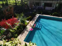 Watch the mountains with you·Designer 180° view of the snow-capped mountains - Pools