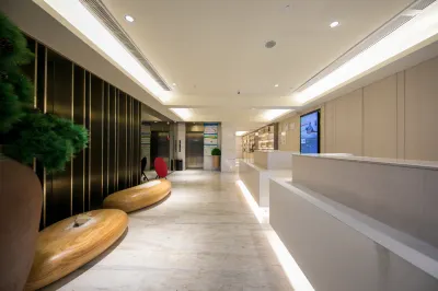 court hotel（Hangzhou Wenyi Road Cuiyuan Store）