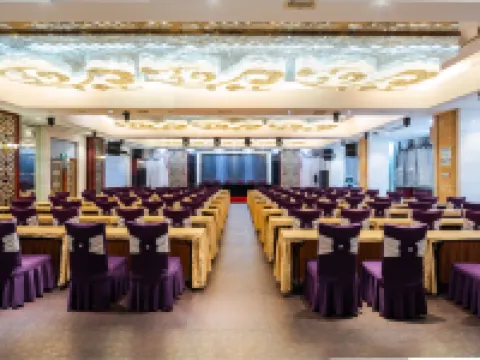 Hengshang Hotel (Qinzhou Bay Baidolphin Plaza) Hotels in Qinzhou