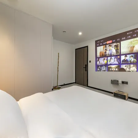 Geometry Movie Hotel (Minjiang University Fuzhou Vocational and Technical College)
