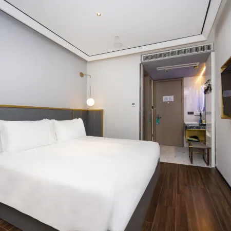 FOUNTAIN WEALTH HOTEL (Shanghai Zhongshan Hospital Jiashan Road Subway Station Branch)