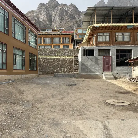 Diebu Zhagana Yunyishe Homestay