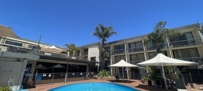El Lago Waters Hotel Hotels in Wyong