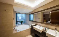 Minshan Hotel