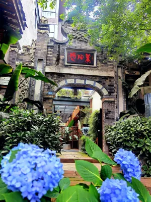 Meitaoyuan Inn